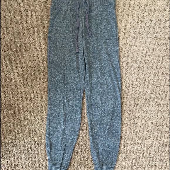 comfy grey sweatpants! - Picture 2 of 3
